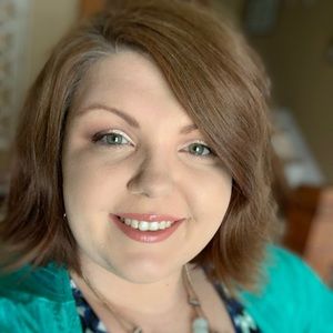 Meet your Posher, Candice